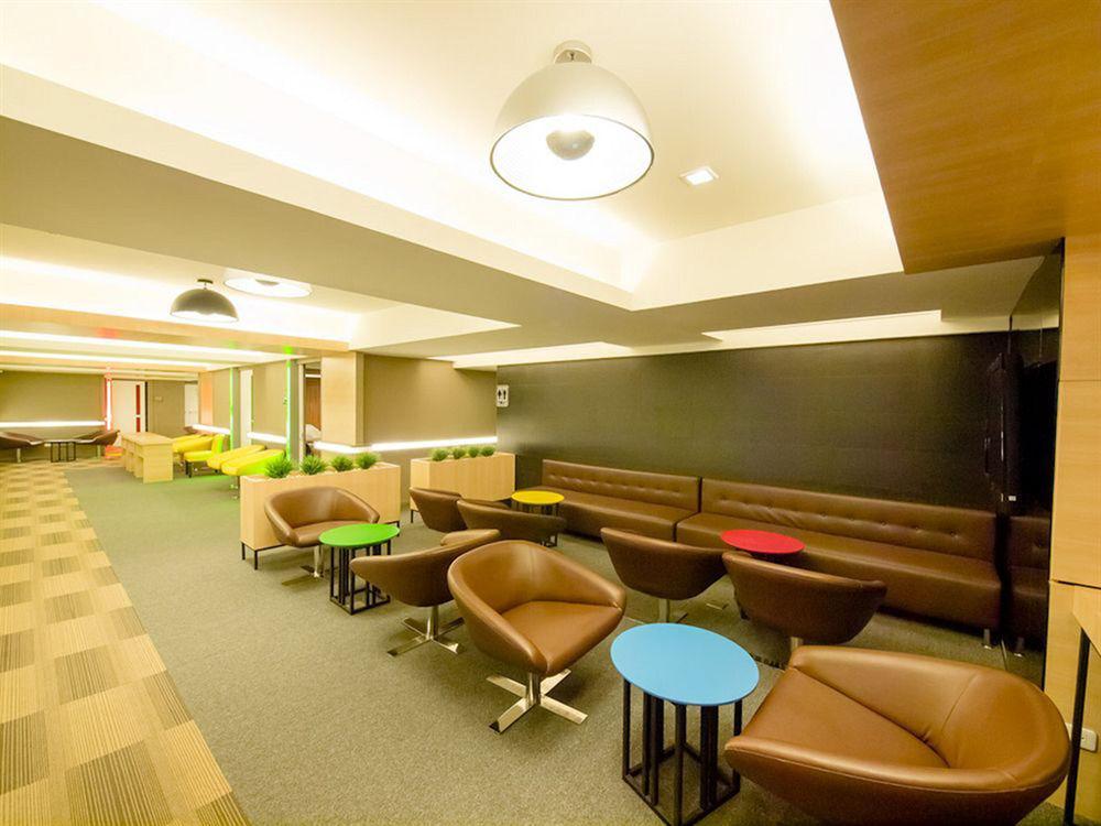 Khách sạn Myhotel Cmyk@ratchada