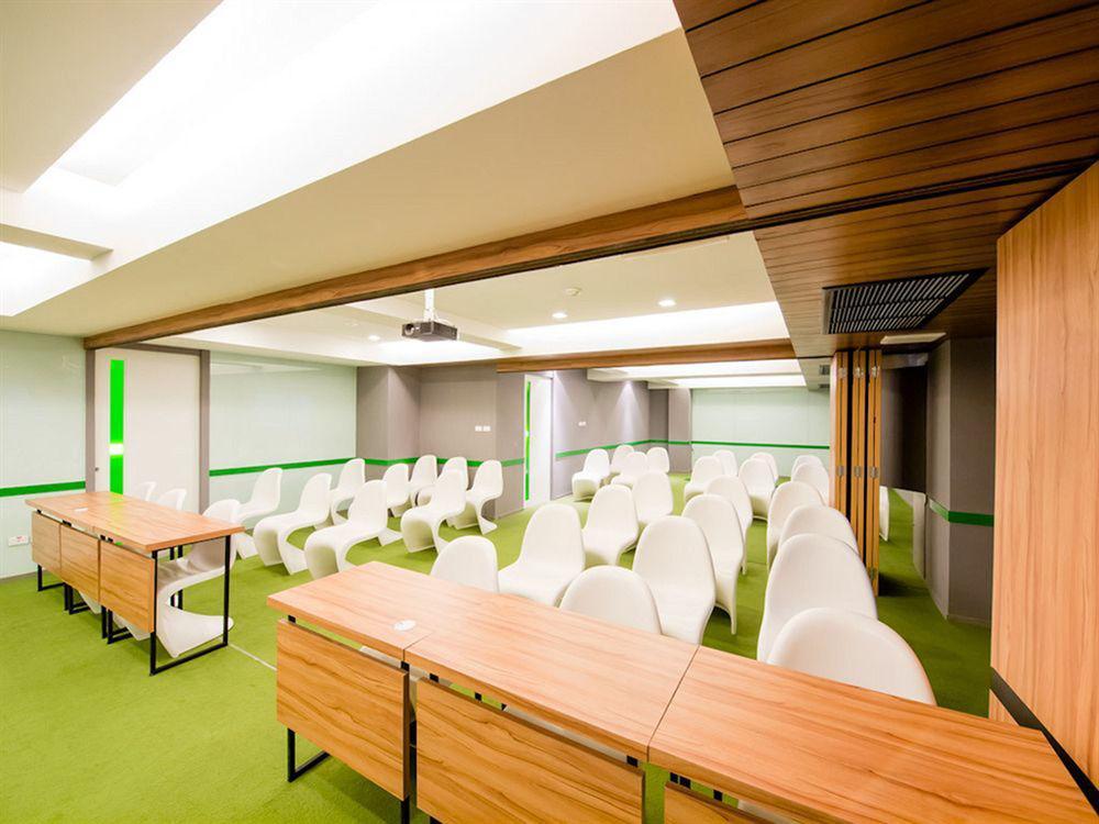 Khách sạn Myhotel Cmyk@ratchada